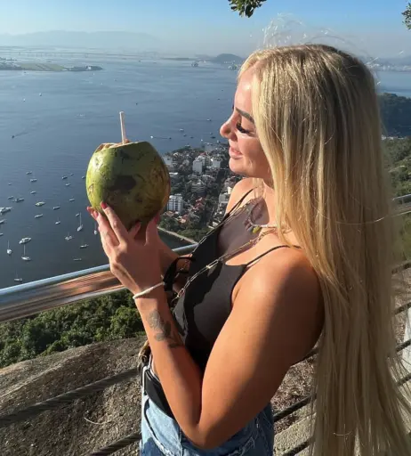 Image 1823008 from Alisha Lehmann