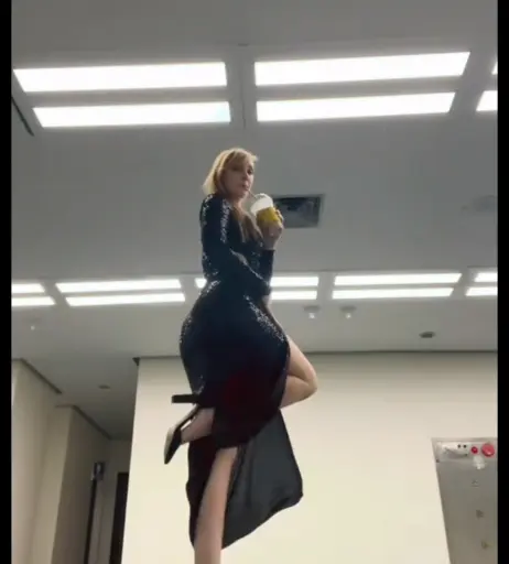 Image 1820751 from Eefje Depoortere