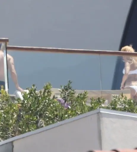 Image 1828821 from Pamela Anderson