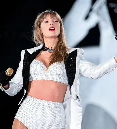 Image 1828532 from Taylor Swift