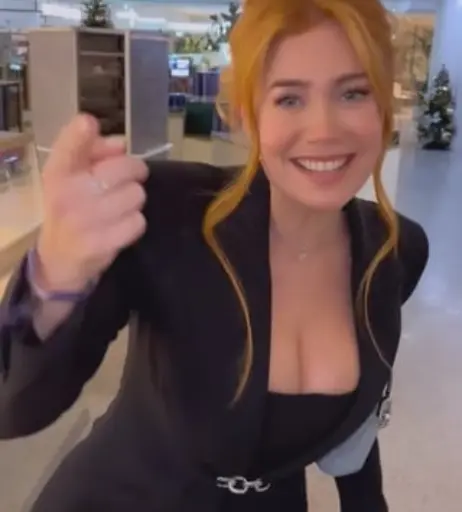 Image 1828035 from Palina Rojinski
