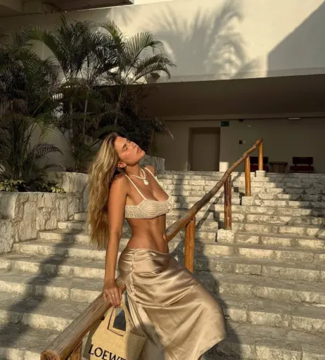 Image 1816894 from Kara Del Toro