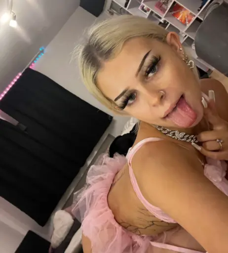 Image 1816657 from Sophioosh