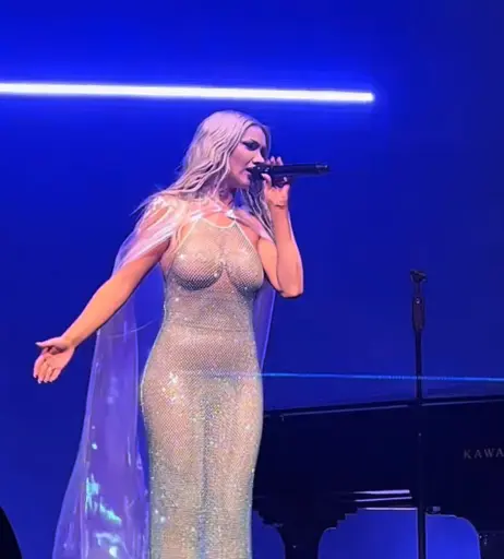 Image 1817901 from Shirin David