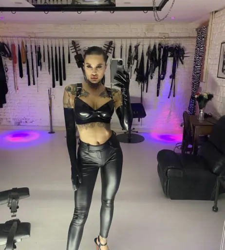 Image 1811889 from Mistress Mika Katana