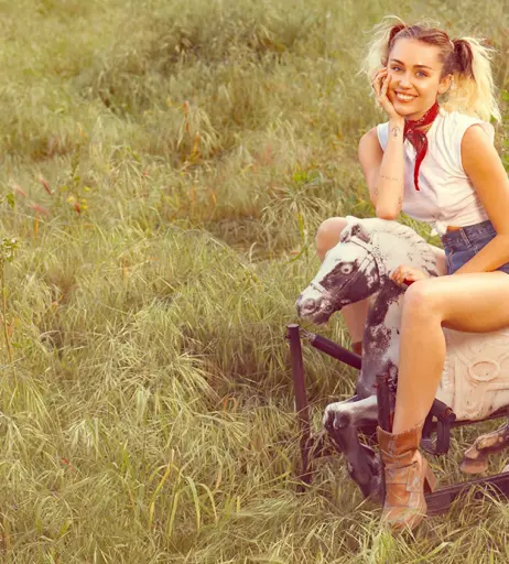 Image 1811857 from Miley Cyrus