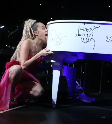 Image 1811785 from Miley Cyrus