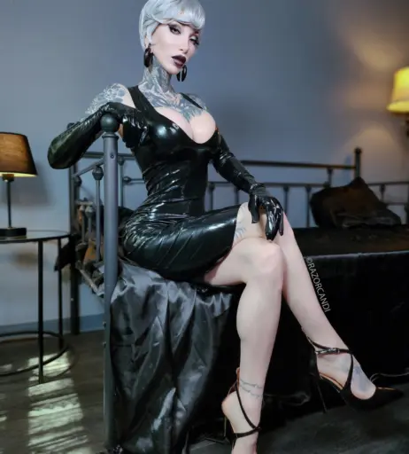 Image 1812209 from Razor Candi