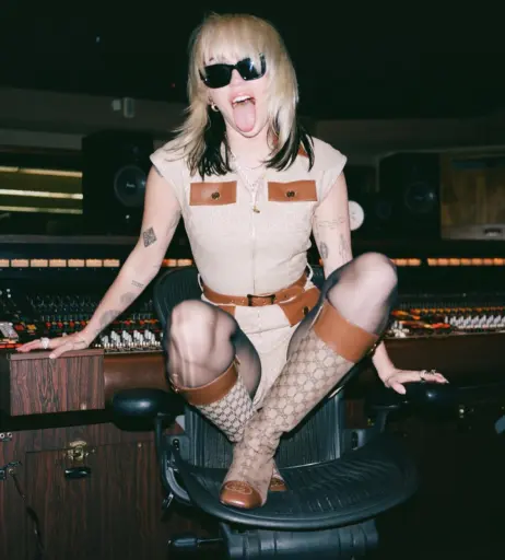 Image 1810544 from Miley Cyrus