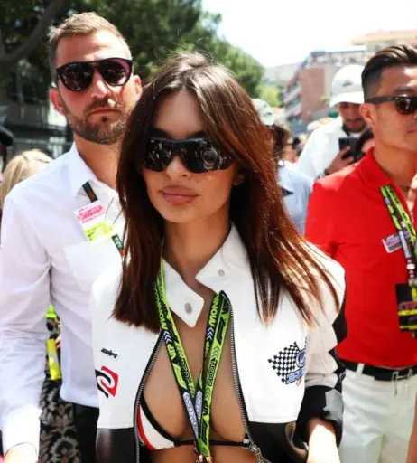 Image 1810100 from Emily Ratajkowski