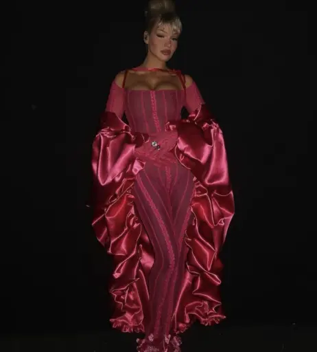 Image 1818893 from Shirin David