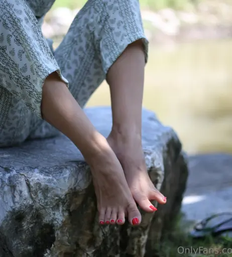 Image 18058361 from eurasian_feet