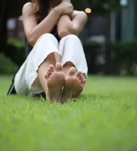 Image 18057613 from eurasian_feet