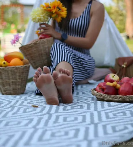 Image 18068113 from eurasian_feet