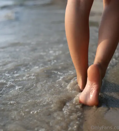 Image 18068031 from eurasian_feet