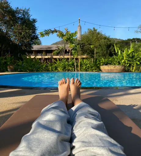 Image 18065877 from eurasian_feet