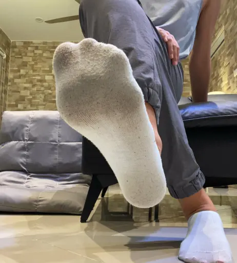 Image 18065111 from eurasian_feet
