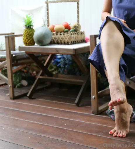 Image 18065104 from eurasian_feet