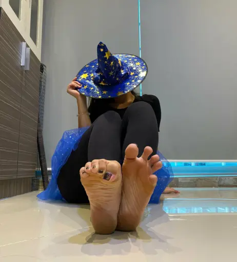 Image 18067095 from eurasian_feet