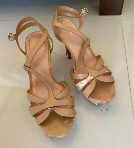 Image 18069426 from eurasian_feet