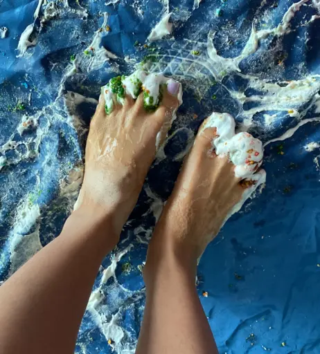 Image 18069201 from eurasian_feet