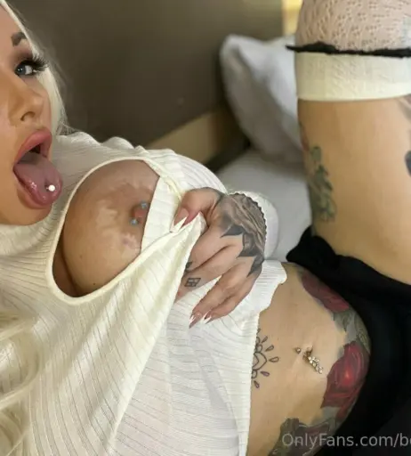 Image 18075397 from bombshelldez