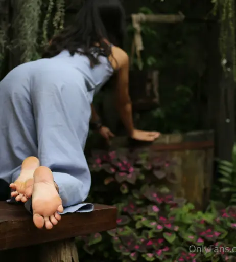 Image 18071411 from eurasian_feet