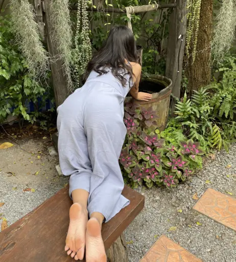 Image 18072663 from eurasian_feet