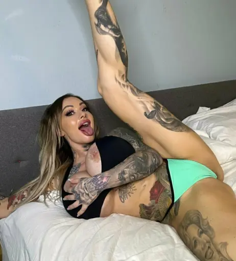 Image 18041357 from bombshelldez