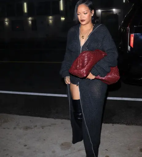 Image 1801351 from Rihanna