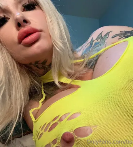 Image 18012204 from bombshelldez