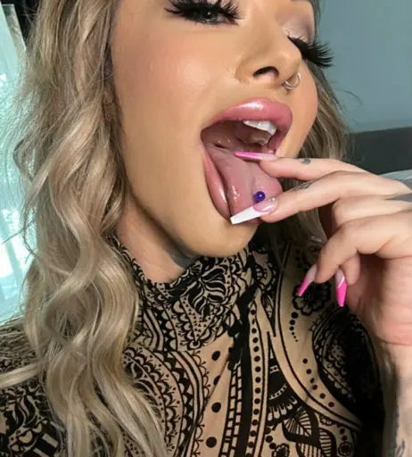 Image 18034350 from bombshelldez