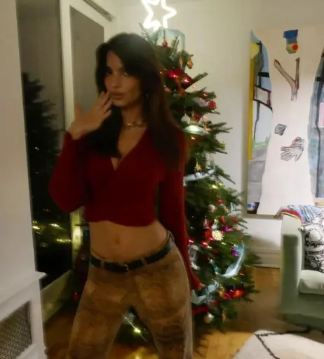 Image 1803343 from Emily Ratajkowski