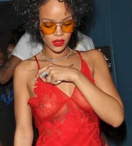 Image 1800174 from Rihanna