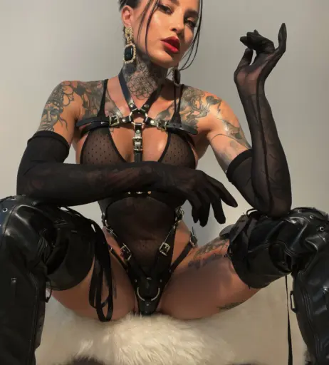 Image 1800321 from Mistress Mika Katana