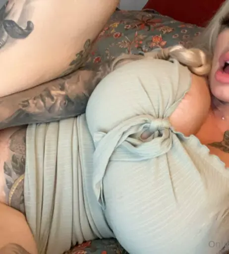 Image 18081342 from bombshelldez