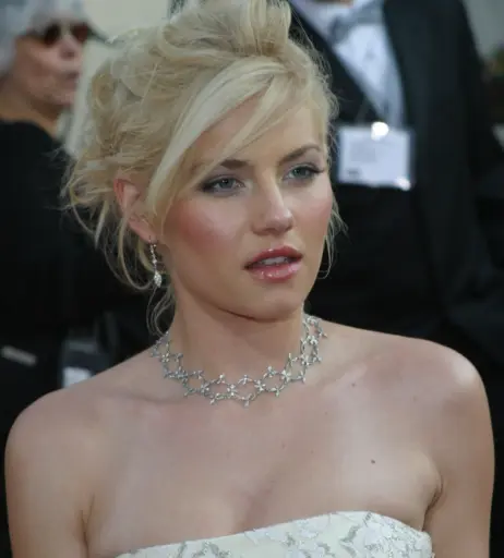 Image 1995289 from Elisha Cuthbert