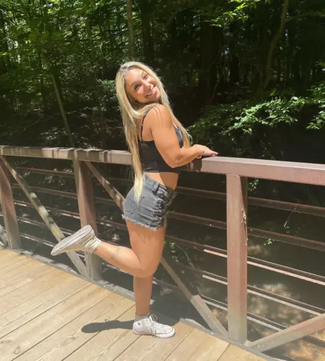 Image 1996146 from Thea Hail