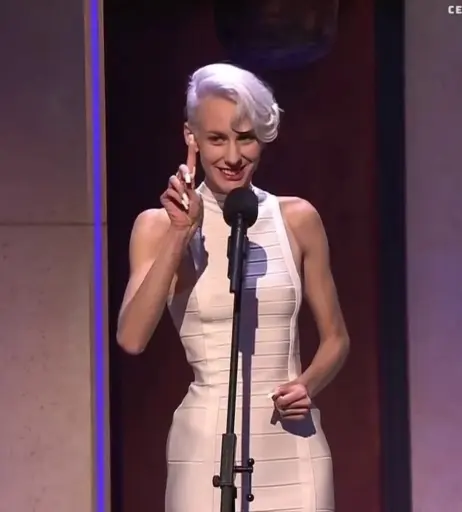 Image 1997470 from Lisa Eckhart