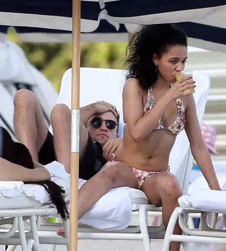 Image 1991687 from FKA Twigs