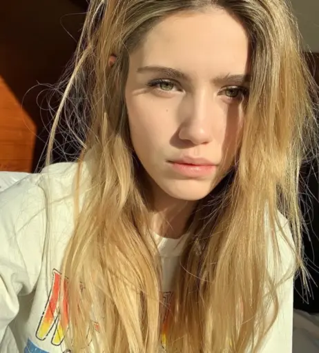 Image 1991616 from Mitsou Jung