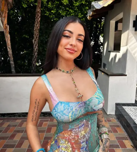 Image 1991356 from Malu Trevejo