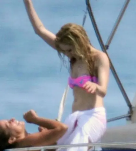 Image 1999335 from Avril Lavigne