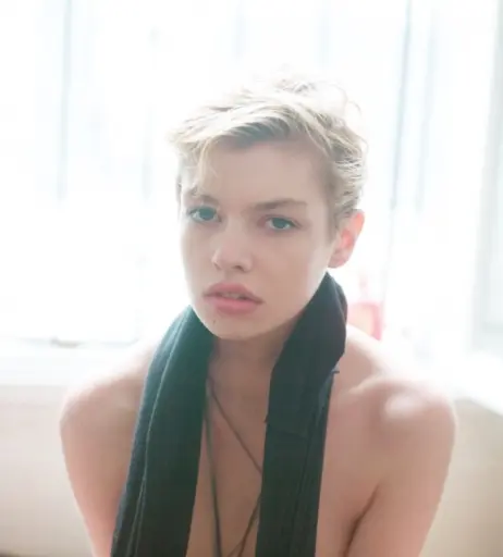 Image 1998770 from Stella Maxwell