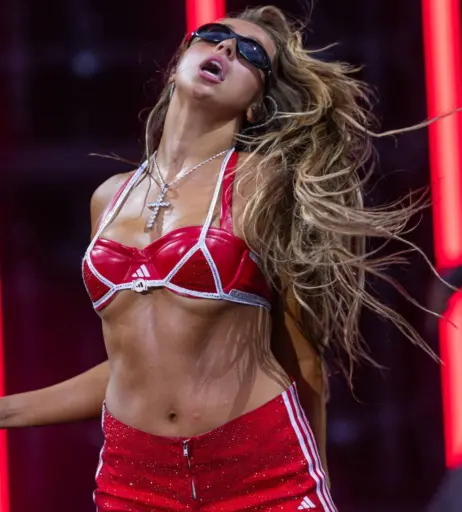 Image 1986703 from Tate McRae