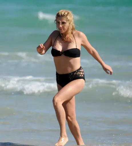 Image 1986643 from Kesha