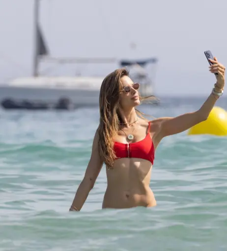 Image 1987699 from Alessandra Ambrosio