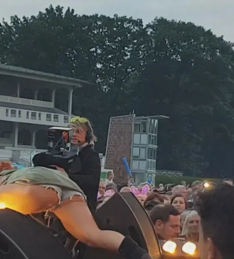 Image 1984195 from Vanessa Mai