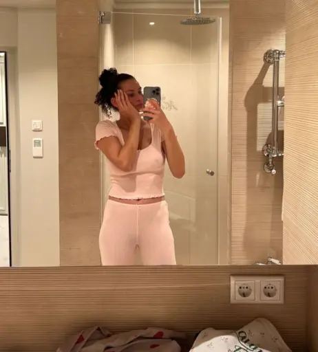 Image 1981372 from Betty Taube