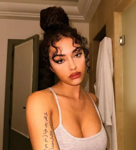 Image 1983107 from Malu Trevejo